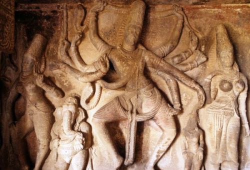 Nataraja, Ravana Phadi cave, Aihole, 6th century. 